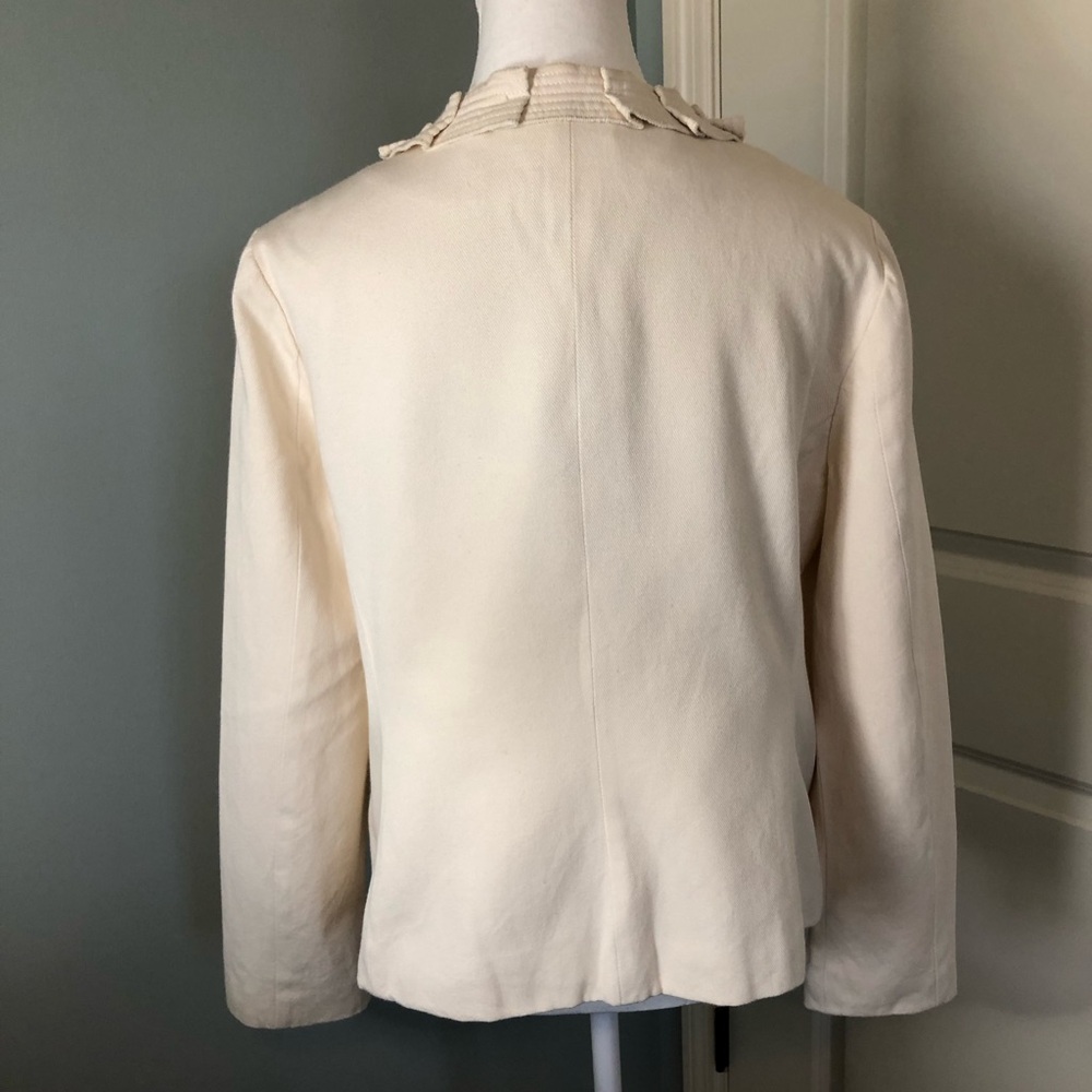 Boden Ruffled Collar Cream Blazer. Size 14 - Picture 7 of 14